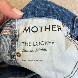 Mother “The Looker Crop” in “Rancho Diablo” medium wash denim jeans skinny